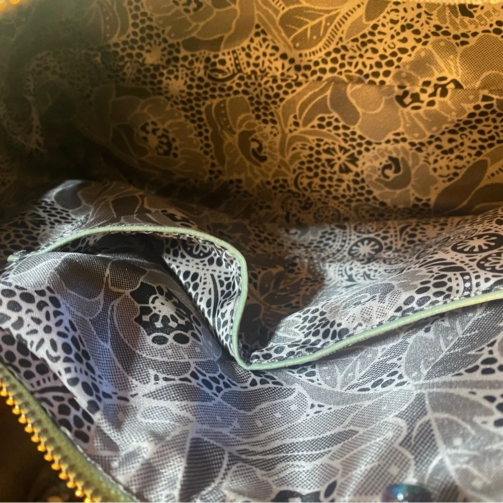 Charming Charlie Handbag Mint Green - Picture 8 of 9